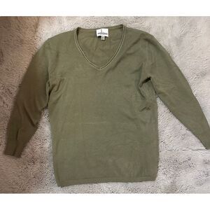 Milano Essentials Olive Green V-Neck Sweater Long Sleeve Knit Pullover XS